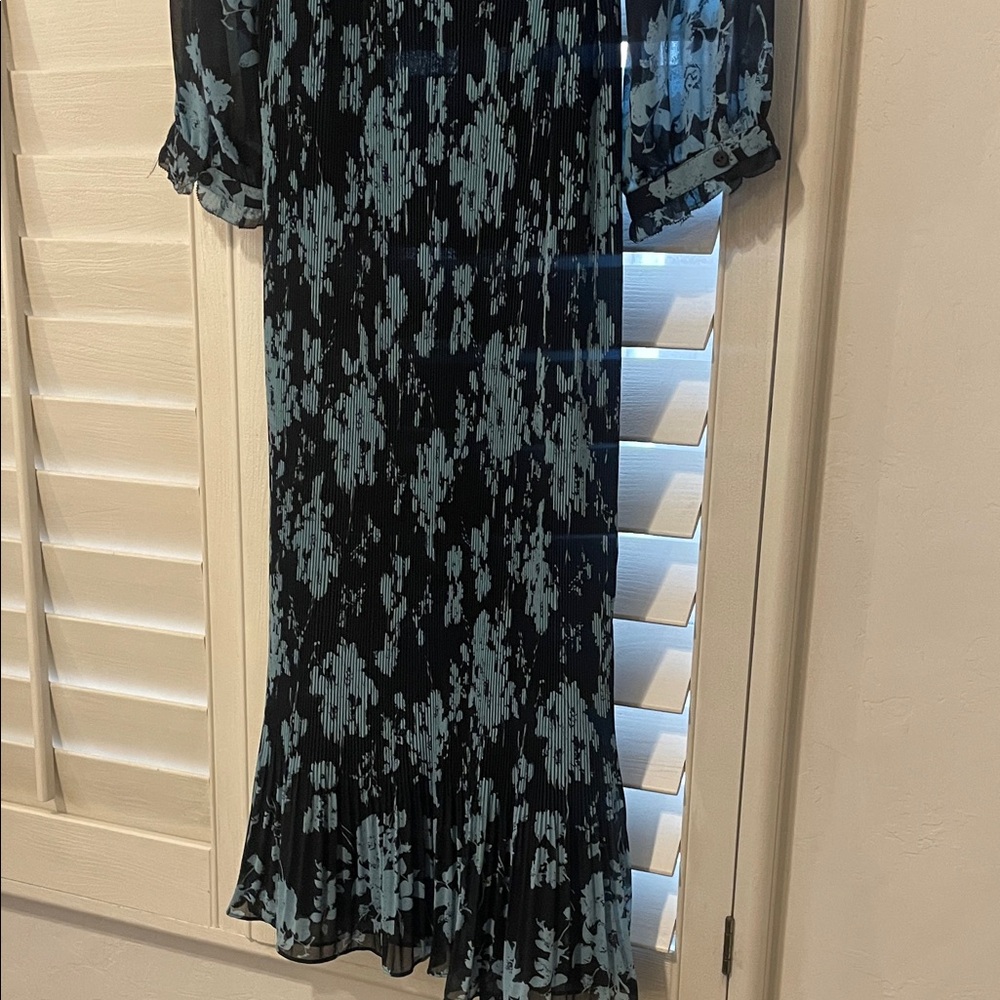 Zara Black and Blue Floral Long Sleeve Dress - Picture 9 of 11